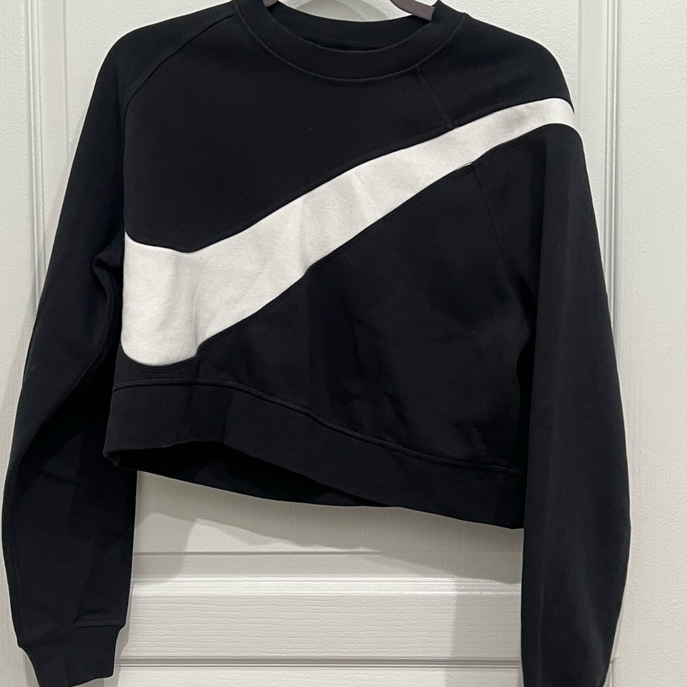 Nike Cropped Sweater